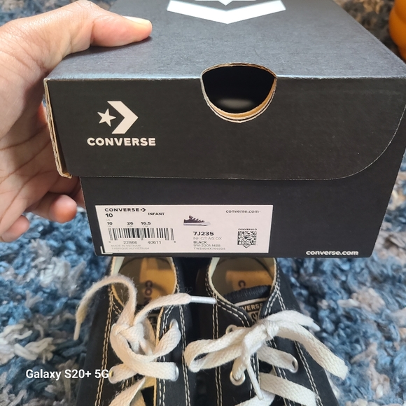 Black Converse - Picture 2 of 2